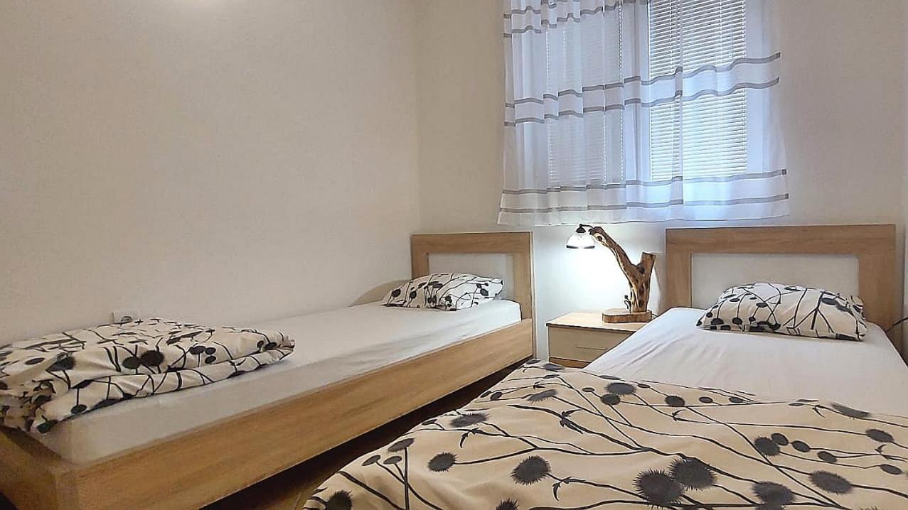 D & S Family Apartments 布德瓦 外观 照片